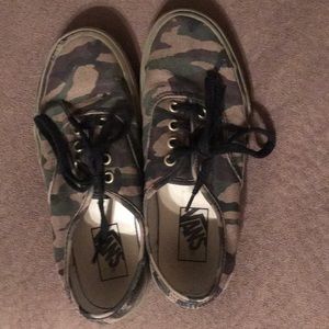 Boys camouflage vans